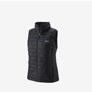 Thin Patagonia women’s nano vest. Gently worn.